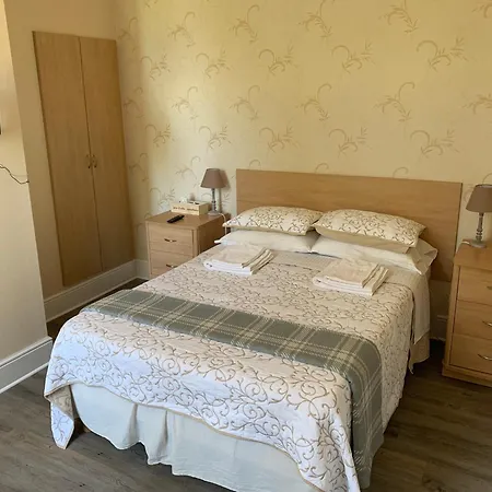Le Pontet Bed & Breakfast