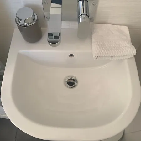 Le Pontet Bed & Breakfast *