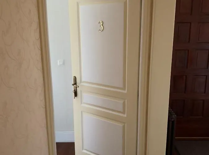 Le Pontet فندق مبيت وإفطار Miramont-de-Guyenne