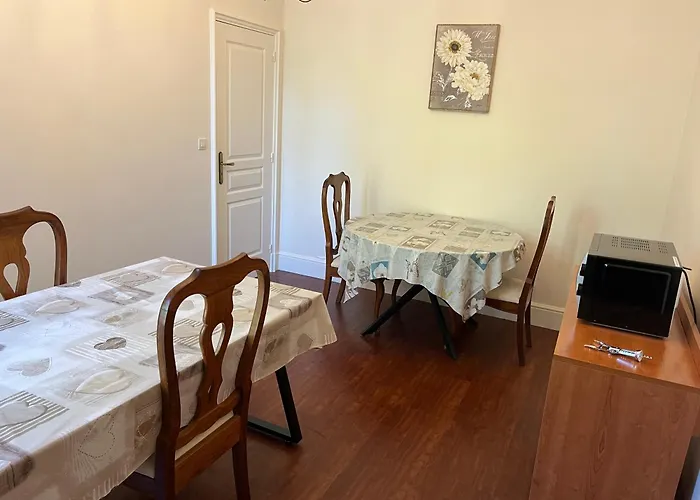 Le Pontet فندق مبيت وإفطار