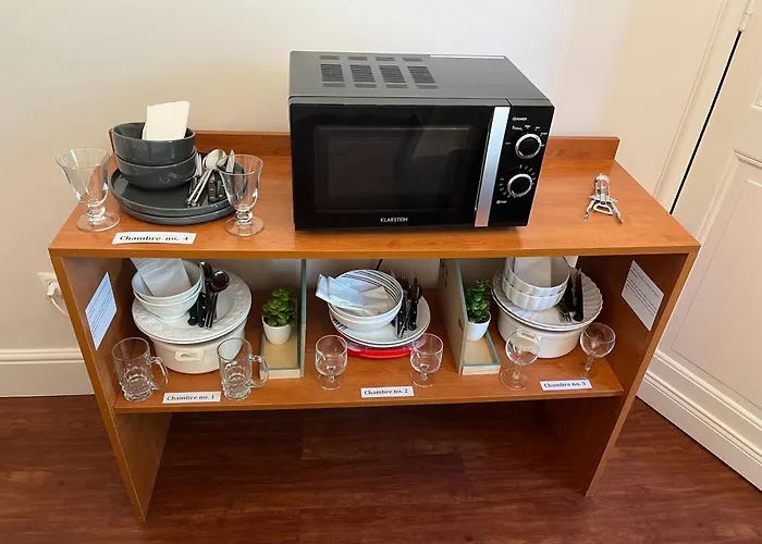 Le Pontet فندق مبيت وإفطار *